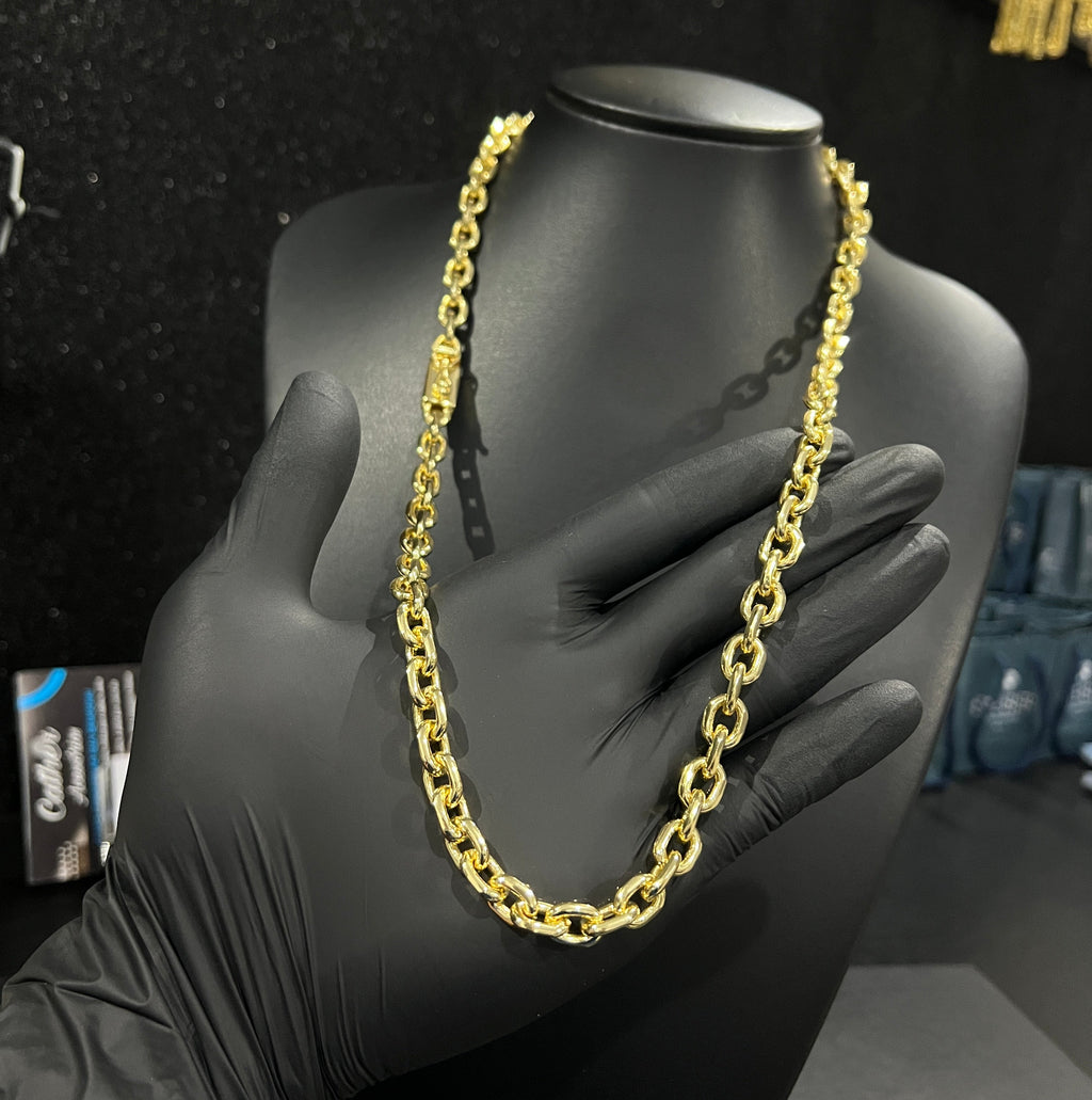 Corrente Cadeado 8mm banhado a ouro 18k