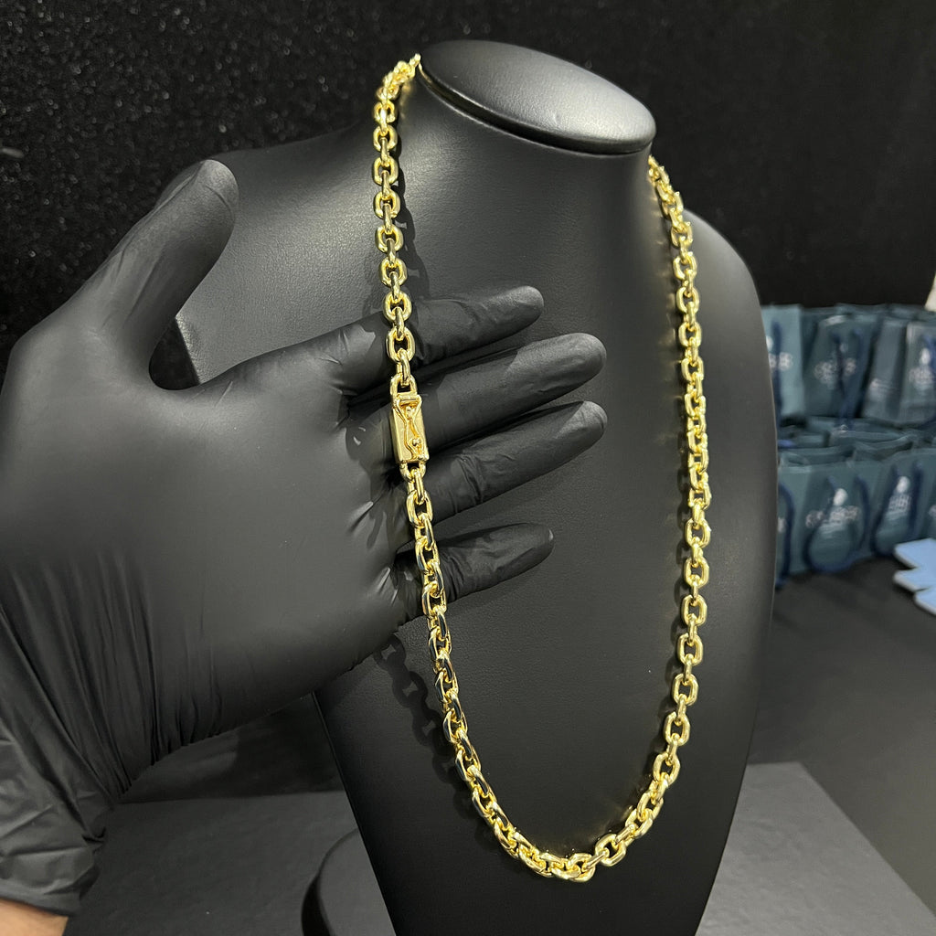 Corrente Cadeado 8mm banhado a ouro 18k