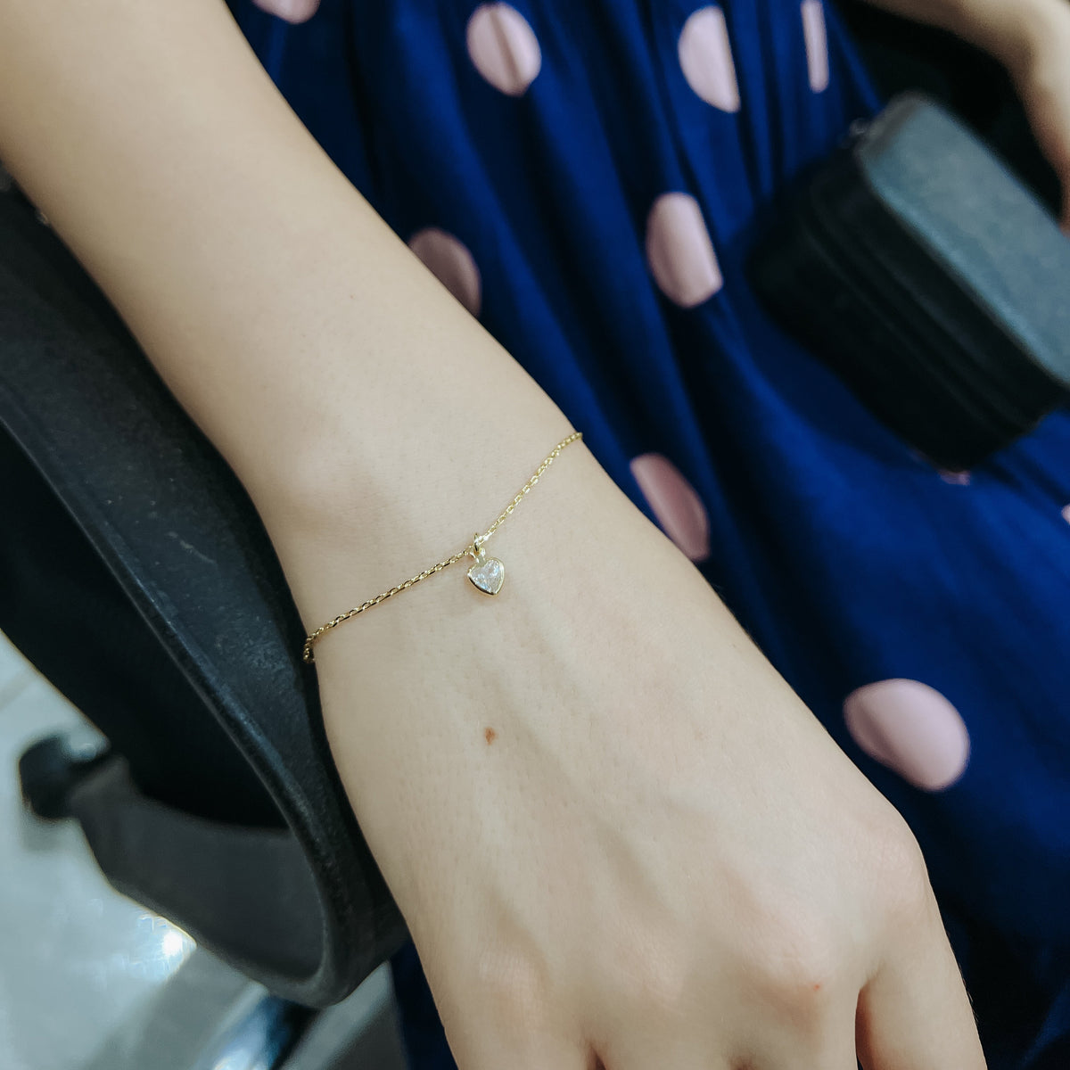 Pulseira Feminino Cadeado 1,2mm Pingente Coração banhado a ouro 18k