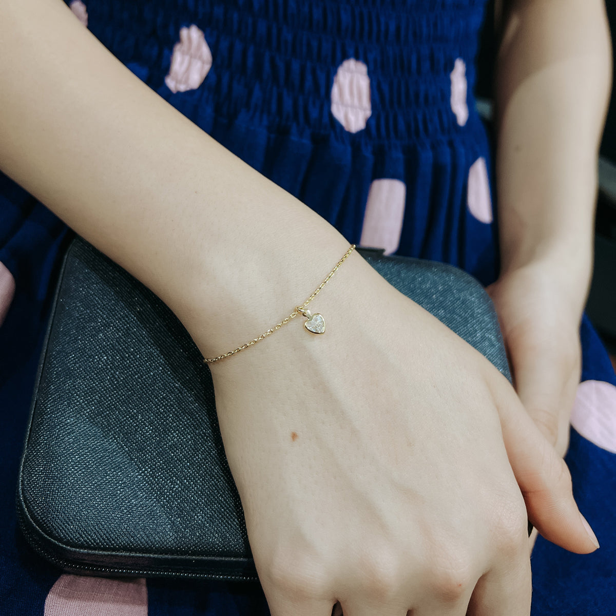Pulseira Feminino Cadeado 1,2mm Pingente Coração banhado a ouro 18k