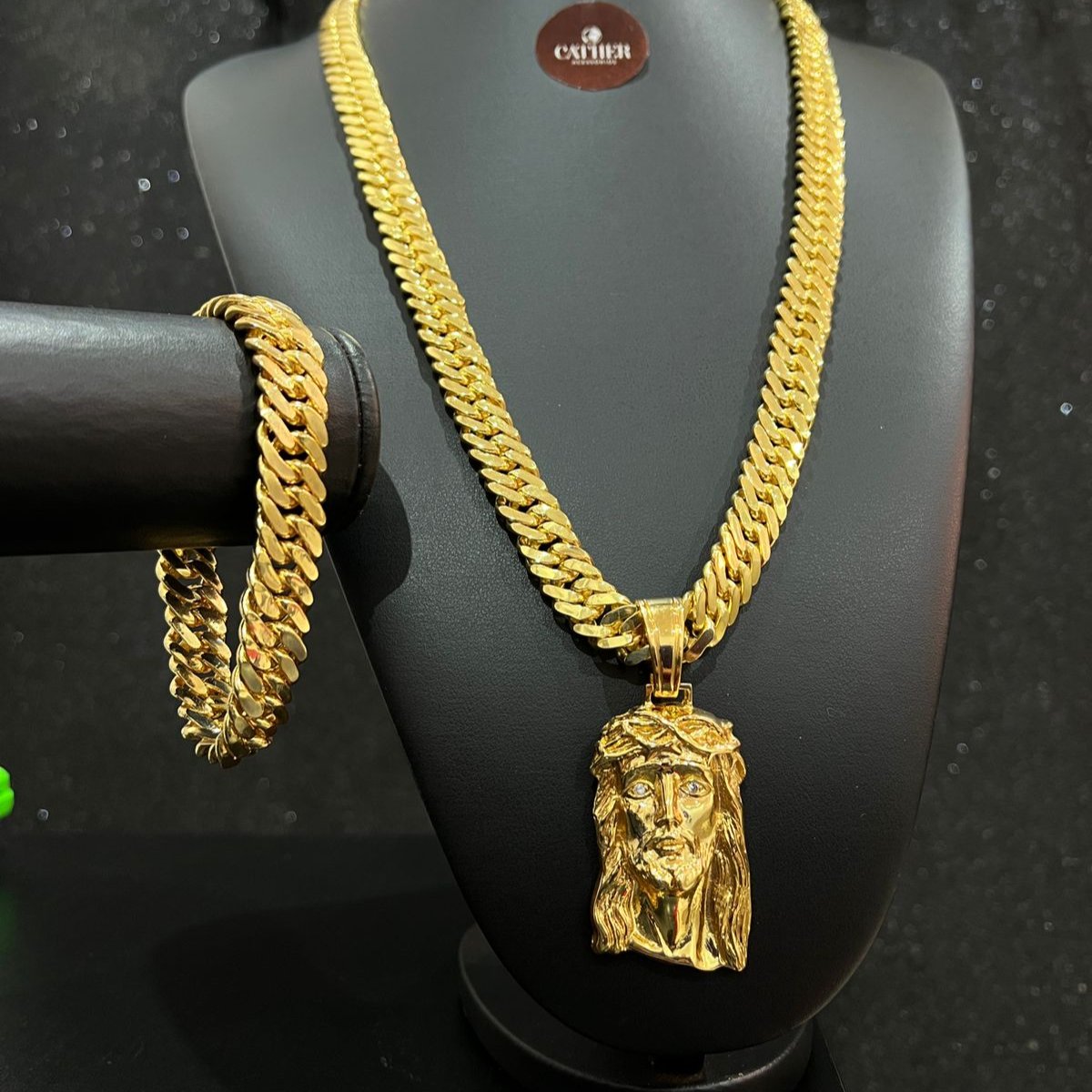 Corrente e Pulseira Grumet Dupla 13mm + Ping Rosto Jesus banhado a ouro 18k