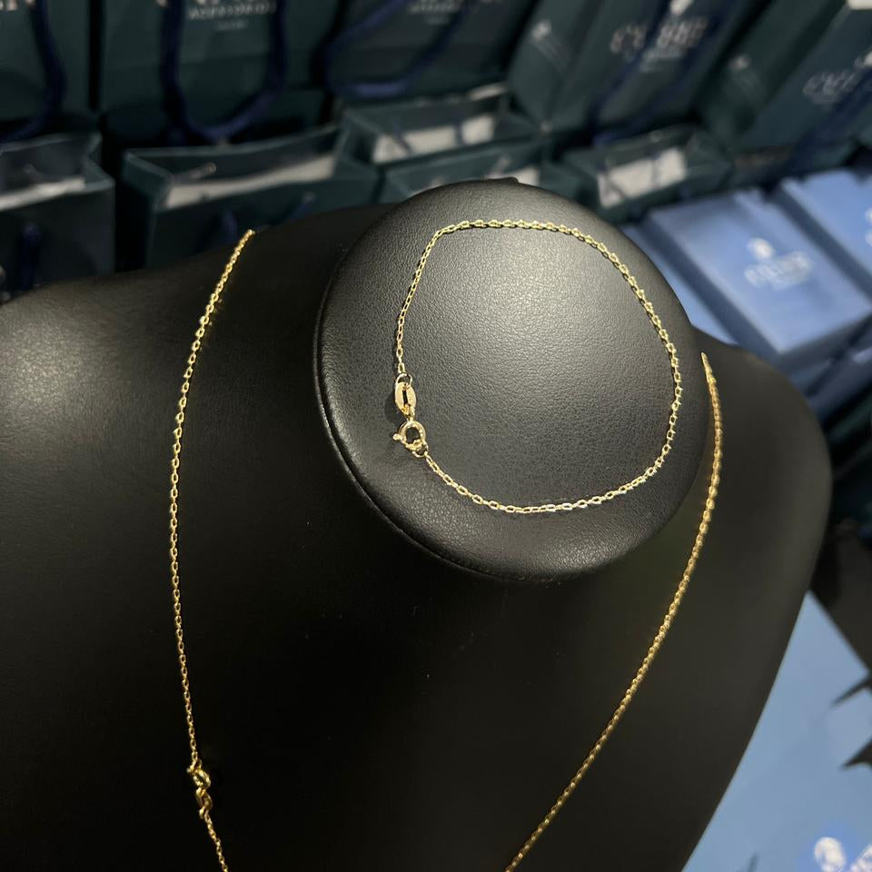 Corrente e Pulseira Cadeado 1mm + Ping Cruz Detalhada Banhado a Ouro 18k
