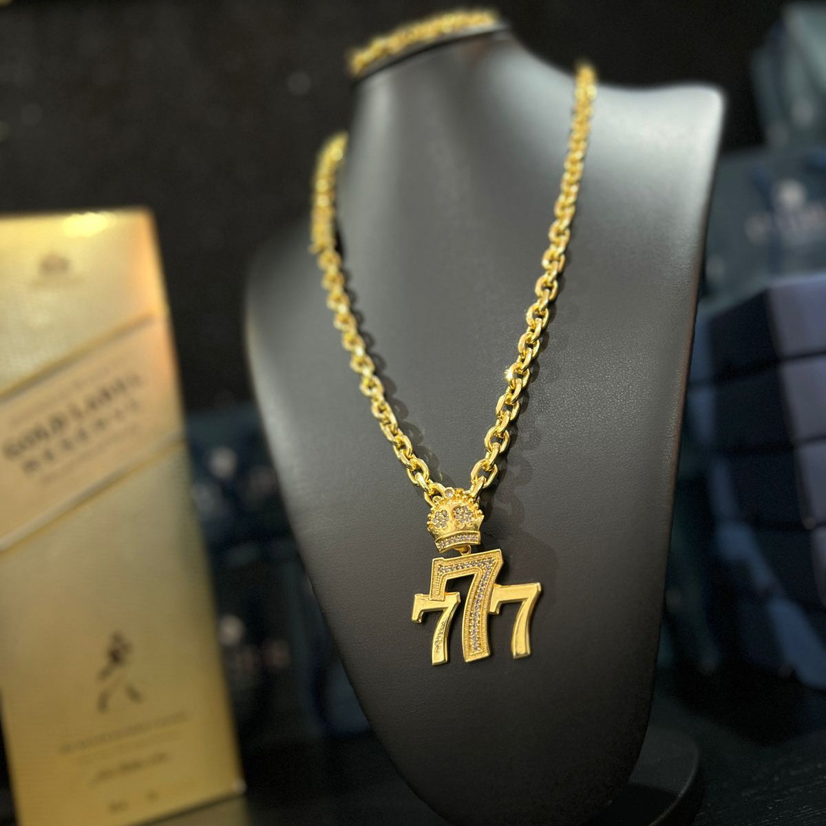 Corrente Cadeado 8mm + Ping 777 banhado a ouro 18k